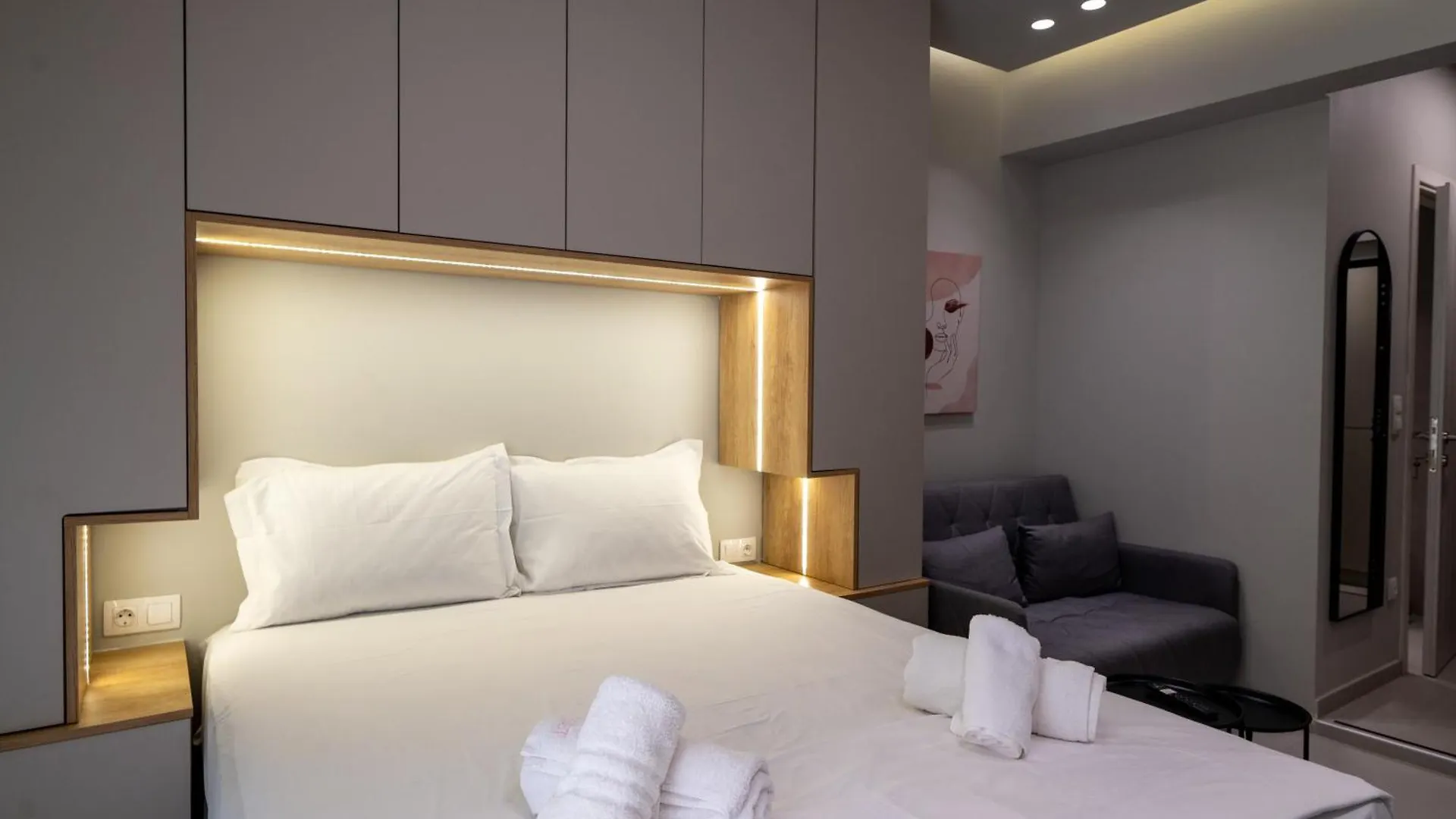아파트 Cozy Suites By Nest 테살로니키