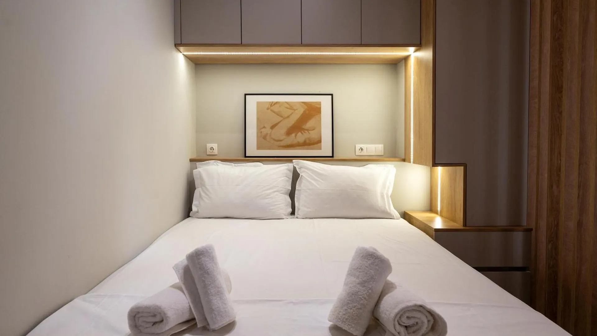 Cozy Suites By Nest 테살로니키 아파트